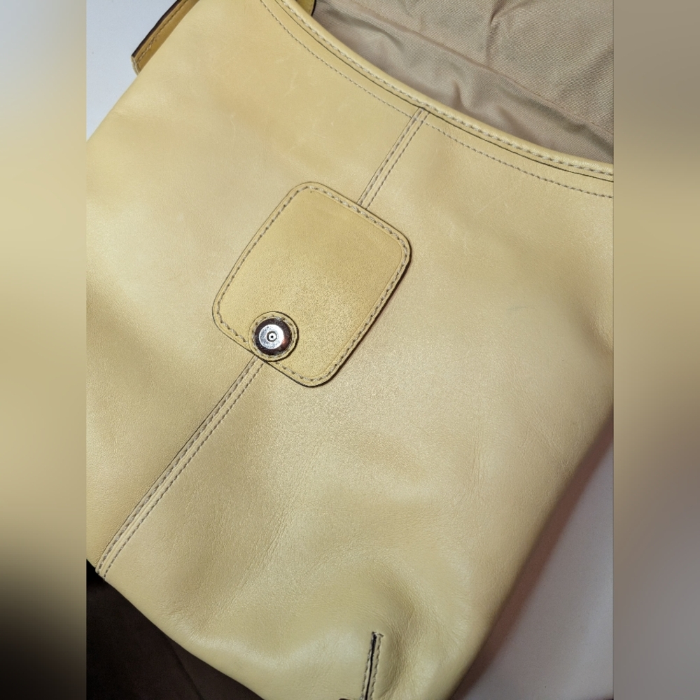 Vintage Coach Yellow Leather Bleecker Crossbody Shoulder Bag F13355 - Picture 10 of 14